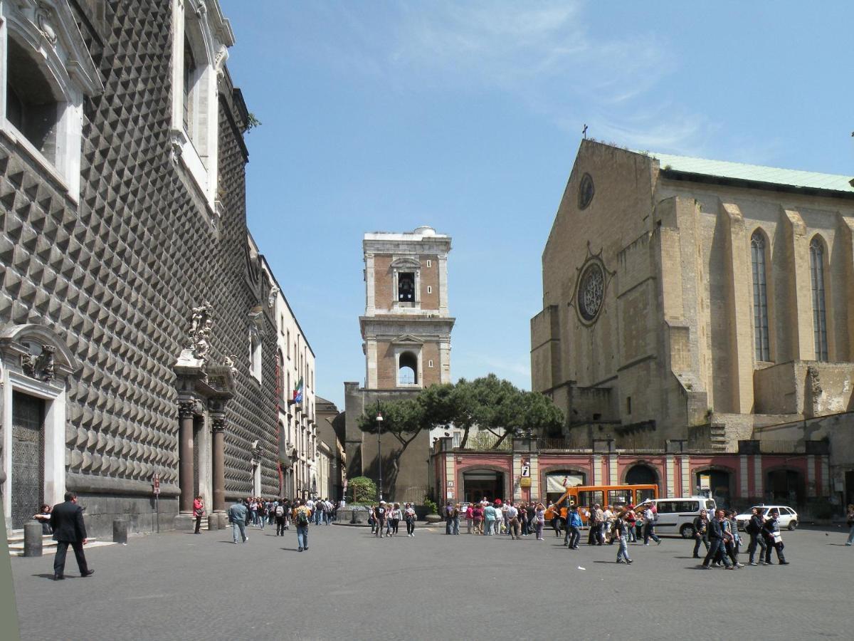 Santa Chiara Spaccanapoli Appartement *
