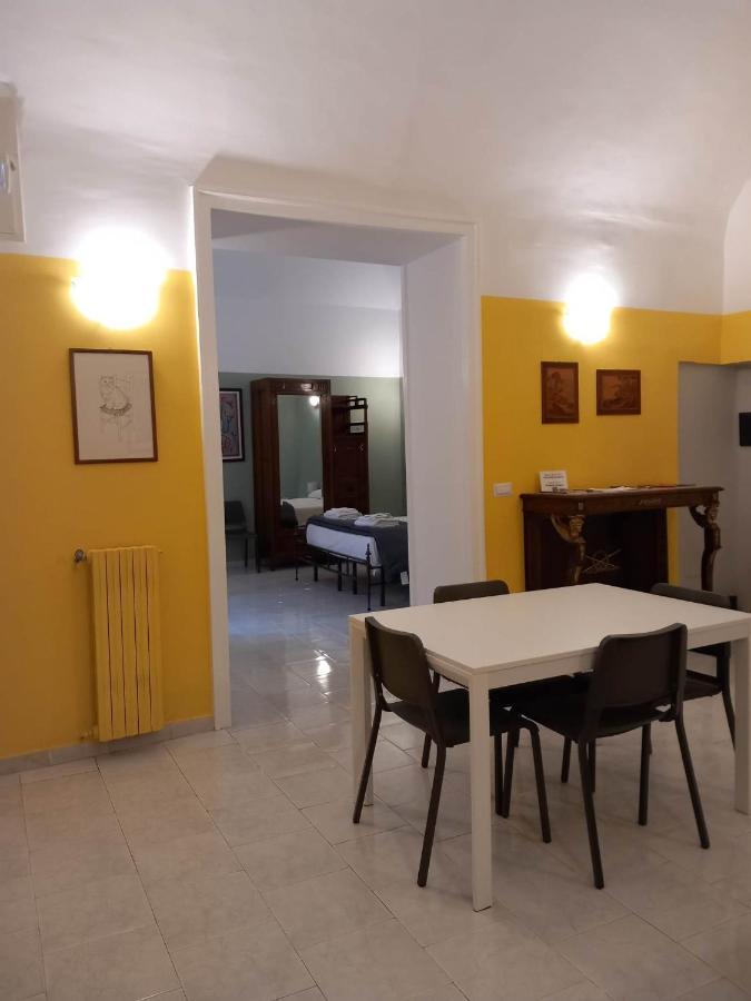 Santa Chiara Spaccanapoli Appartement *