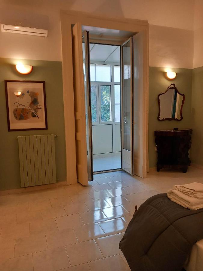 Santa Chiara Spaccanapoli Appartement *